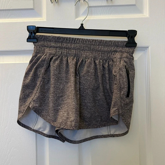 Lululemon Tracker Short V *4" Heather Lux Multi Black Size 6 - Picture 3 of 6